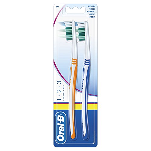 Oral-B 1-2-3 Classic Care Medium Toothbrush Twinpack