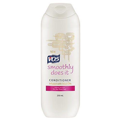 VO5 Smoothly Does it Conditioner 250ml