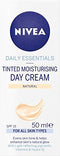 NIVEA Face Tinted Moisturising Day Cream SPF 15, 50ml